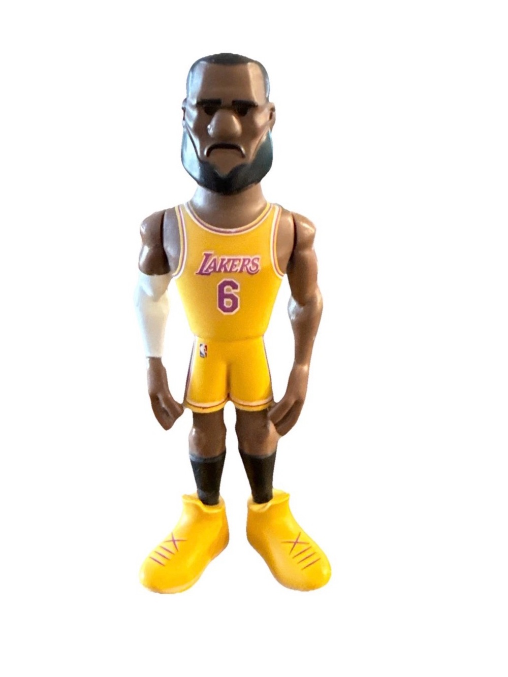 Funko Pop! Vinyl Gold NBA - Lakers - LeBron James with Chase 5" Moveable Arms